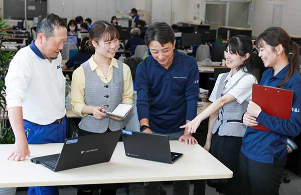 企画管理本部